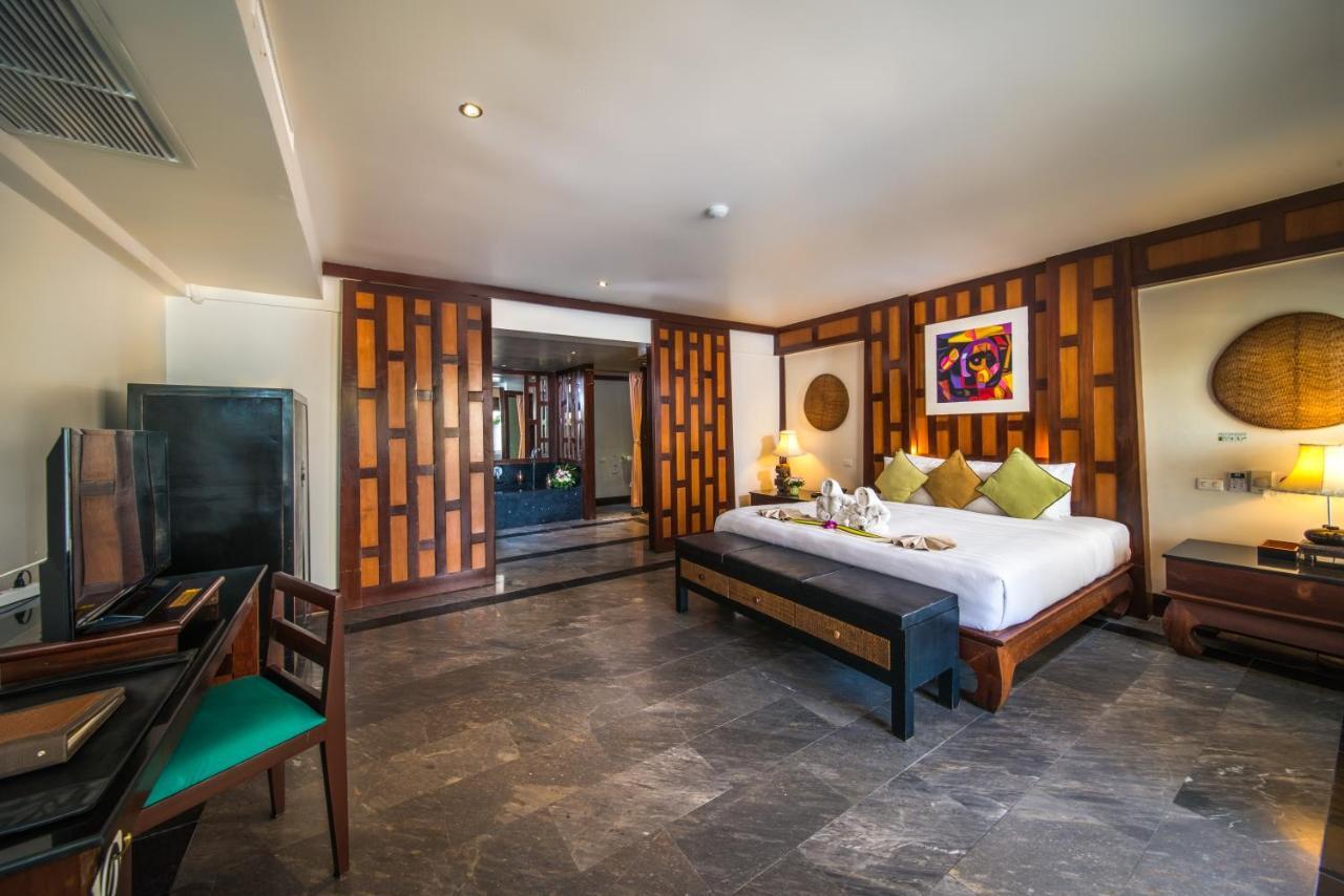 Baan Yin Dee Boutique Resort Phuket - Sha Plus Patong Exterior foto